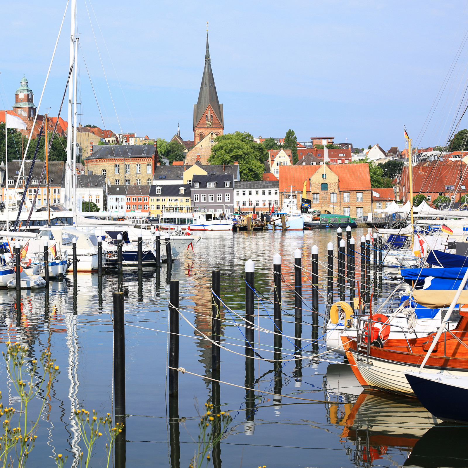 hochzwei_taff_teaser_02.jpg Blick auf den Flensburger Hafen