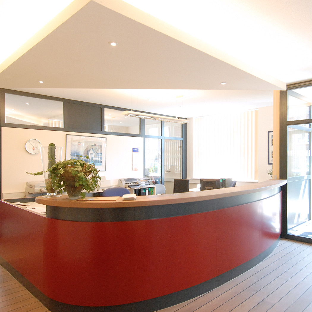 hochzwei_hubi_teaser_04.jpg Eingangsbereich von Huber Immobilienkontor